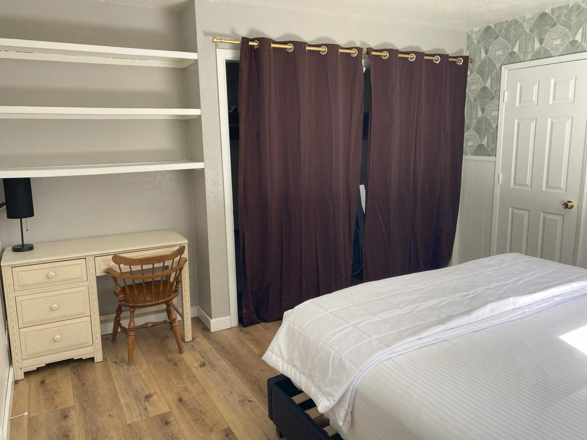 Bed & Breakfast Cinnamon Bear